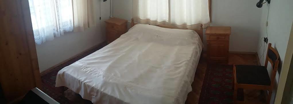 Guest Rooms Metaksinovi Chepelare Ngoại thất bức ảnh