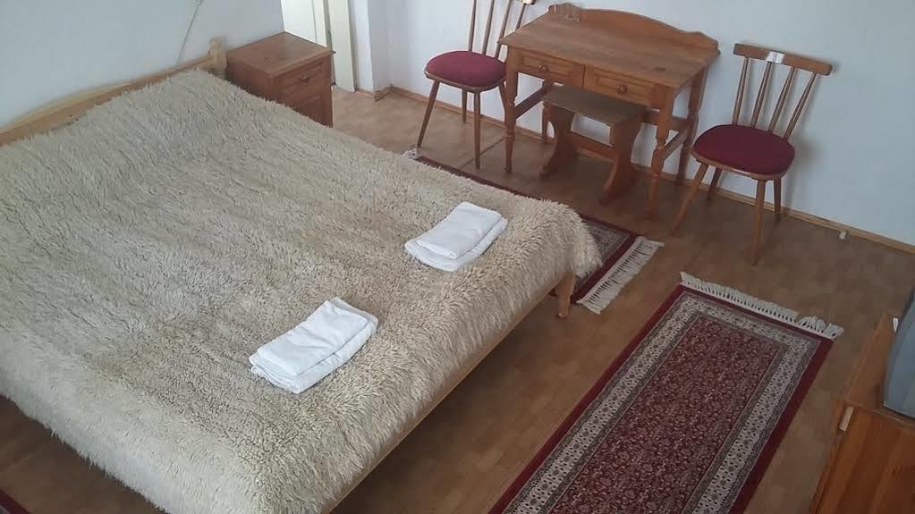 Guest Rooms Metaksinovi Chepelare Ngoại thất bức ảnh