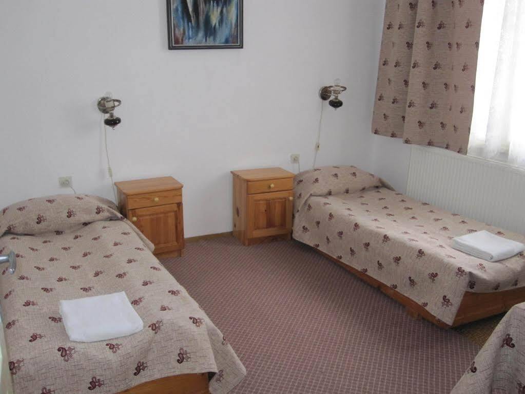 Guest Rooms Metaksinovi Chepelare Ngoại thất bức ảnh